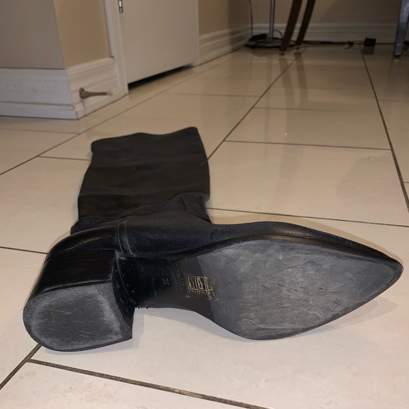 Miu Miu - Picture 6 of 7